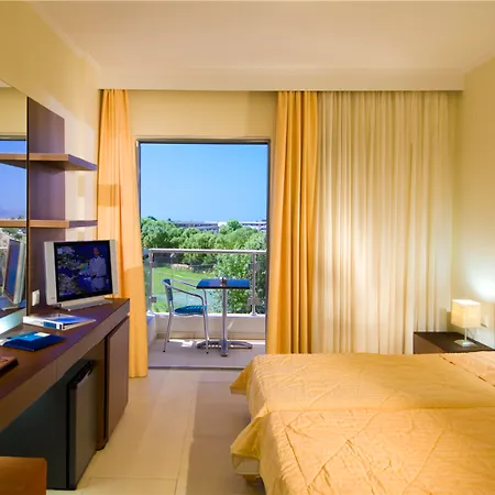 Blue Lagoon Ξενοδοχείο 5*