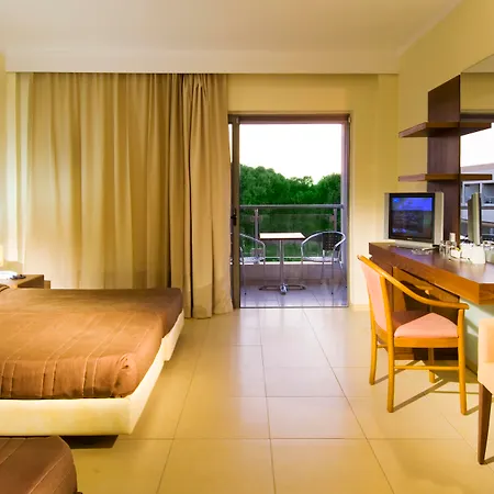 Blue Lagoon 5* Λάμπη