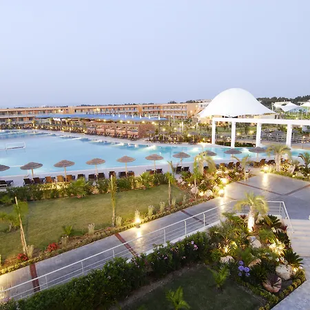 Ξενοδοχείο Blue Lagoon 5*