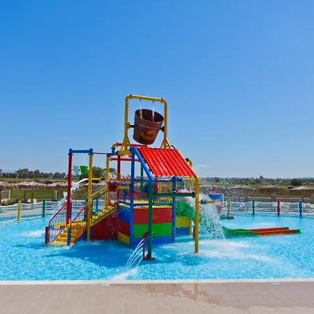 Ξενοδοχείο Blue Lagoon 5*