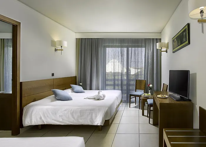 Ξενοδοχείο Blue Lagoon 5*