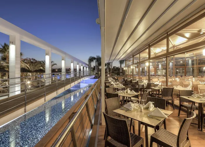 Hotel Blue Lagoon