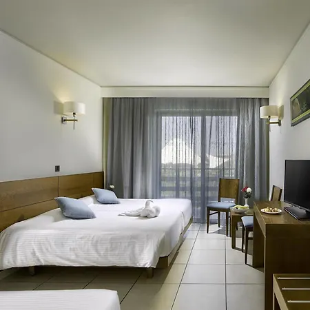 Blue Lagoon Hotel 5*