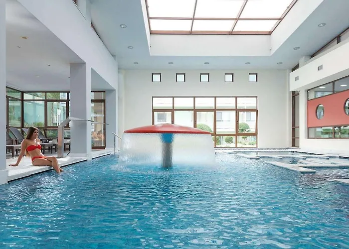 Blue Lagoon Hotell 5*